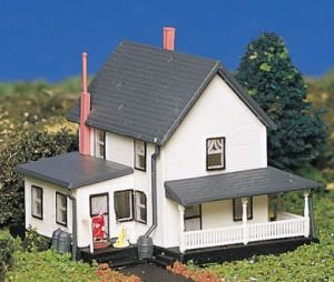 Bachmann Farm House  N Scale Picture