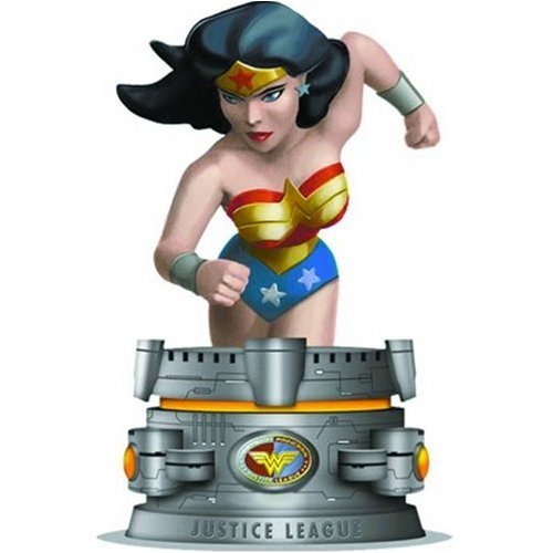  Justice League: Wonder Woman Mini Paperweight