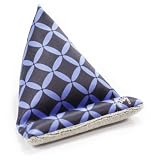 Toddy Gear WIY-W03 Universal Wedge Stand and Screen Cleaning Cloth for iPhone and Other Mobile Devices - Retail Packaging - Wiseguy Willy