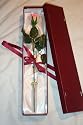 LUXURY SINGLE PINK VALENTINE ROSE IN PRESENTATION BOX FOR VALENTINE'S DAY