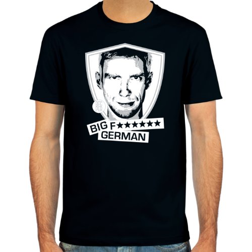T-Shirt Per “BFG” Mertesacker ::: Farbauswahl: deepred, schwarz, oliv oder navy ::: Größen: S-XXL ::: Fußball-Kult