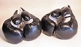 41W89EJyQ6L. SL160  2 PAIR OF BLACK 18OZ BOXING GLOVES NEW PUNCHING GLOVES