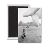 W.A.A.F's manning the Balloon Barrage - 3x2 inch Fridge Magnet - large magnetic button - Magnet