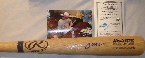 Brian McCann Autographed/Hand Signed Rawlings Big Stick Baseball Bat