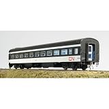 Rapido Trains - Lightweight Coach - #5500 - CN 1961 Scheme - HO