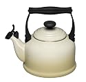 Le Creuset Traditional Kettle Almond 2.1L