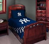 New York Yankees MLB Twin/Full 72x86 Comforter Set - MLB Baseball