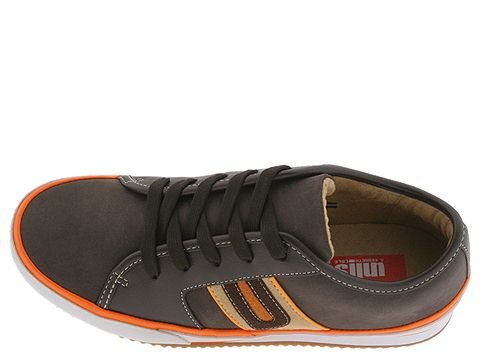 Unlisted Huntington UM10823DL from Unlisted