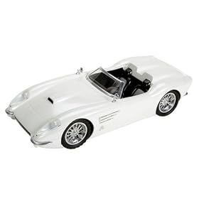 Click here to buy Bratz World Convertible Cruiser by Bratz.