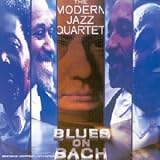 Revue The Modern Jazz Quartet  / Blues On Bach
