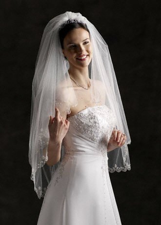 Davids Bridal Fingertip Length Two-Tier Veil with Scallop Edge Style 689, Ivory
