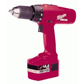 Milwaukee 0512-25 14.4 Volt 1/2-Inch Drill Kit with Flashlightight