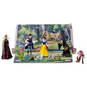 The Evil Queen from Snow White (Disney Snow White and the Seven Dwarfs Figure Play Set -- 8-Pc.) Disney Snow White and the Seven Dwarfs Figure Play Set -- 8-Pc.
