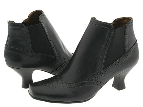 Naturalizer Womens Ganges Ankle Boot