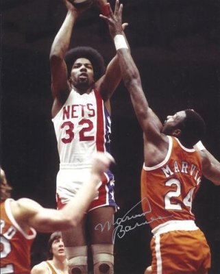 Marvin Barnes Autographed New Jersey Nets 8x10 Photo