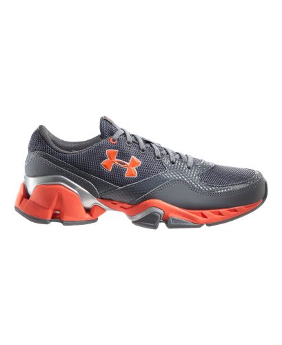 Under Armour Big Boys' UA Strive II Grade School Training Shoes