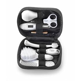 Tommee Tippee Closer to Nature Healthcare & Grooming Kit