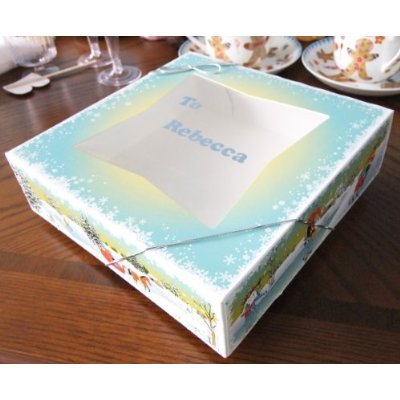 [ Momoka's Apron ] 18 ct. Bakery Gift Boxes - Snow : 9 x 9 x 2 1/2 inch with silver stickers
