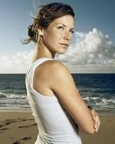 Evangeline Lilly LOST Kate on Beach 16x20 Photo