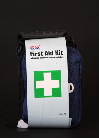 Auto Care - Medium First Aid Kit