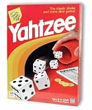 YAHTZEE BOARD GAME