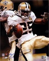 Reggie Bush Autographed/Hand Signed New Orleans Saints 8x10 Photo (Bush Hologram)