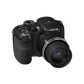 Fujifilm FinePix S1600 Digital Camera (12MP, 15x Wide Optical Zoom) 3 inch LCD