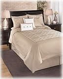 7 Piece Queen Set