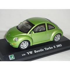 VW VOLKSWAGEN BEETLE TURBO S 2002 GR�N COUPE 1/24 CARARAMA MODELLAUTO MODELL AUTO