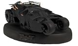 Review DC Direct  / Batman Begins: Batmobile Replica