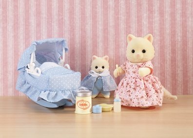 Childrens Toyshop  Third Party New : Sylvanian Families The New Arrival