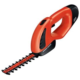 Black & Decker DS700 6-Volt Cordless Electric Shrubber