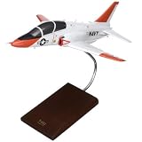 T - 45C Goshawk - 1 / 32 scale model - B0006N1RAS