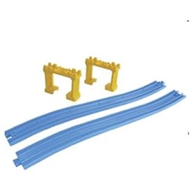 Tomy - 85205 - Tomica Accessoires - Coffret Plots - Mod�le R-06 et Rails Inclin�s