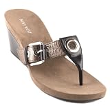 Nine West Levehim Bronze sandals