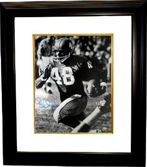 Gale Sayers Autographed/Hand Signed Kansas Jayhawks 16x20 Photo Custom Framed