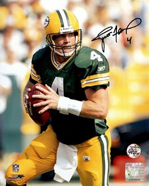 Brett Favre signed Green Bay Packers 8x10 Photo- Favre Hologram