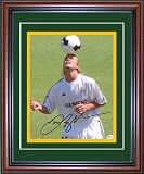 David Beckham Autographed / Signed 8x10 Framed Photo