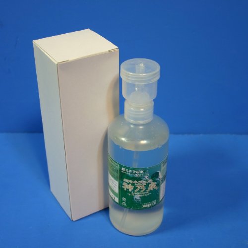 イオンミネラル溶液神乃泉300ml【超濃縮10倍希釈液】上部計量カップ付