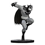 Batman Black & White Statue: Batman by Ed McGuinness