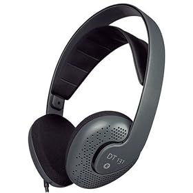 beyerdynamic DT 131 Trendline Headphones