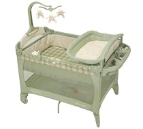 Graco Pack 'n Play Playard with Bassinet & Changer in Bancroft 2008