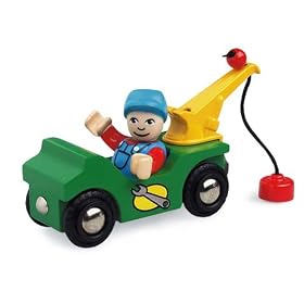 Brio Trusty Tow Truck by Brio