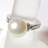 14K White Gold Pearl and Diamond Ring