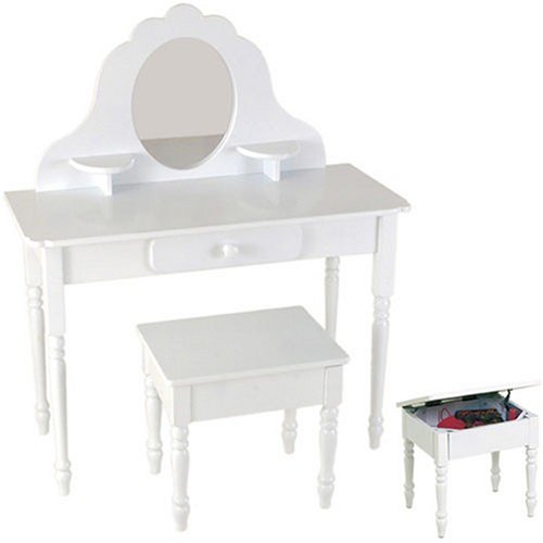 Kitchen: Diva Table and Stool