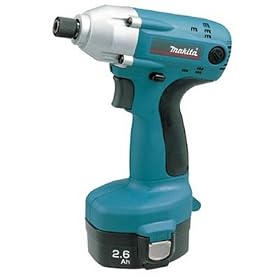 Makita 6932FDWDE 14.4 Volt 1/4-Inch Hex Drive Impact Driver Kit with L.E.D.
