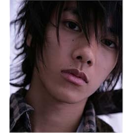 佐藤健ファースト写真集「Intently」