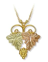Landstroms Classic Black Hills Gold Pendant with Black Hills Leaves - E303