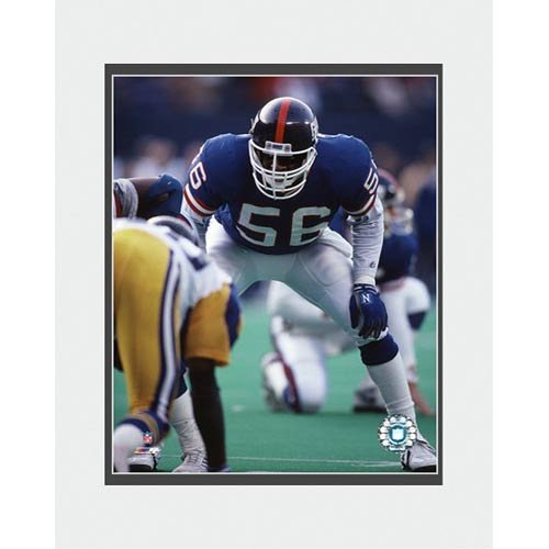 Photo File New York Giants Lawrence Taylor 'Defensive Stance' 8x10 Matted Photo