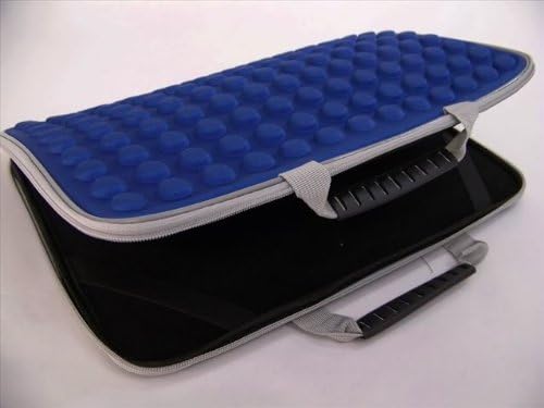 Blue 10.1 inch Laptop soft case - COOLER dots pattern